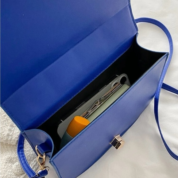 Clutch bag - Picture 2 of 3